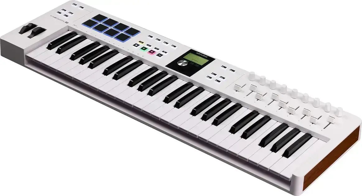 8. Teclado Controlador Keylab Essential 49 Mk3 - Arturia